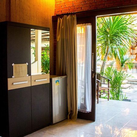 Leyeh Leyeh Homestay Canggu Exterior foto